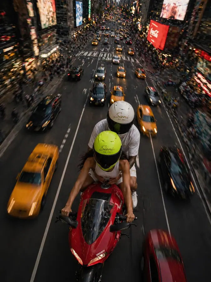 Big Apple — Sieni Clothings lifestyle